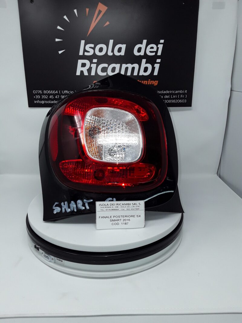 Faro Usato - Posteriore Sinistro Smart Anno 2016