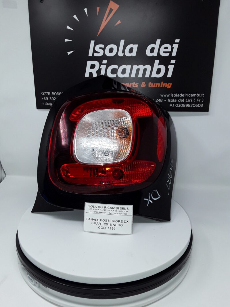 Faro Usato -  Posteriore Destro Smart Anno 2016