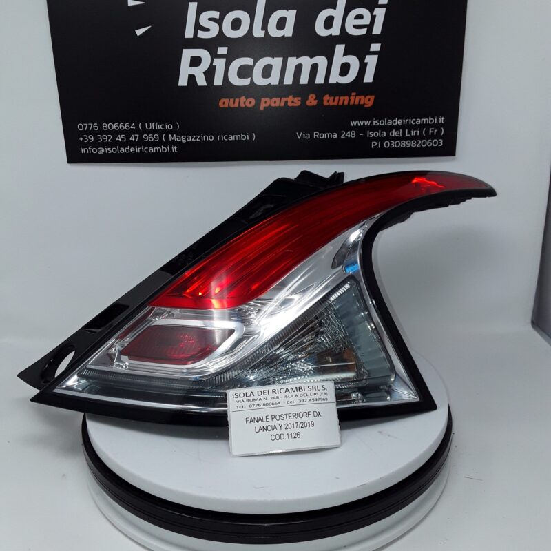 Fanale Usato -  Posteriore Sinistro Lancia Ypsilon Anno 2012