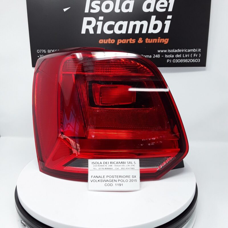 Fanale Usato -  Posteriore Sinistro Volkswagen Polo Anno 2015