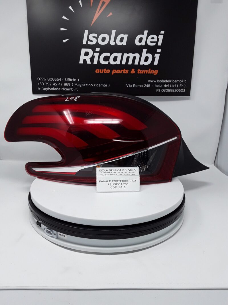 Fanale Usato -  Posteriore Sinistro Peugeot 208