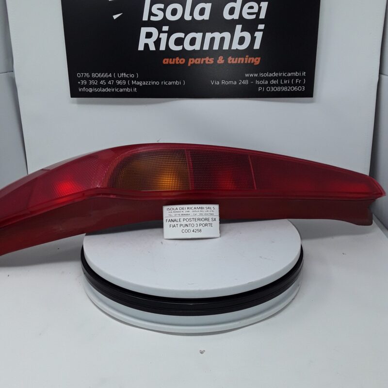 Fanale Usato - Posteriore Sinistro Fiat Punto 3 Porte