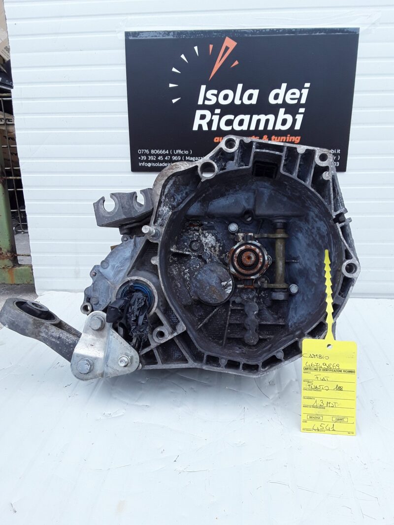 Cambio Manuale Usato - Lancia Ypsilon  Cilindrata 1.3 MTJ  / Fiat Punto 188 1.3 MTJ