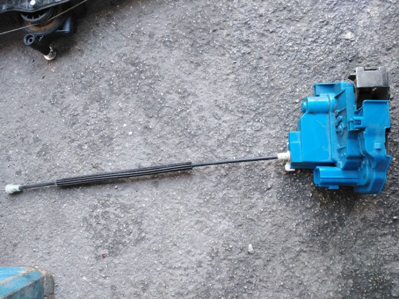 Serratura Usata – Anteriore Destra Fiat 500 L