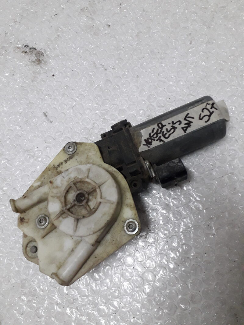 Motorino Alzavetro Usato – Anteriore Maserati 4P