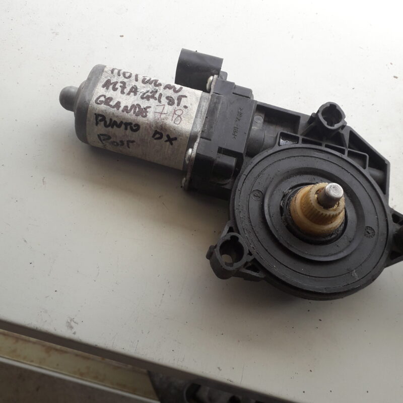Motorino Alzavetro Usato – Posteriore Destro Fiat Grande Punto