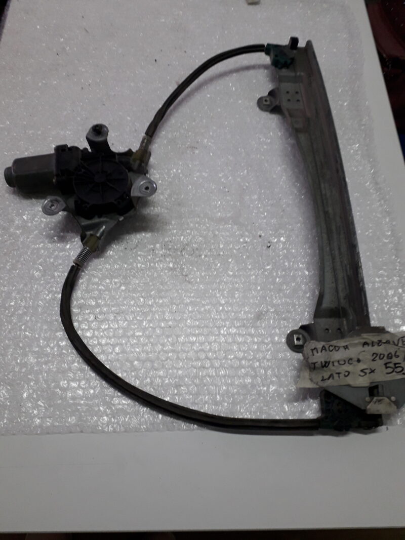 Macchinetta Alzavetri  Usato - Anteriore Sinistro Renault Twingo Anno 2006/2010