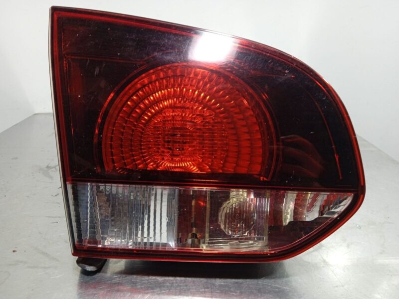 Fanale Usato - Luce Portellone Volkswagen Golf VI Anno 2010 Posteriore Sinistro