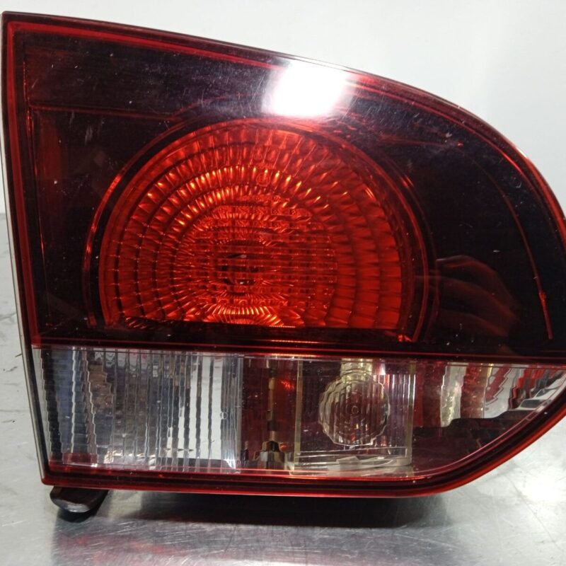 Fanale Usato - Luce Portellone Volkswagen Golf VI Anno 2010 Posteriore Sinistro