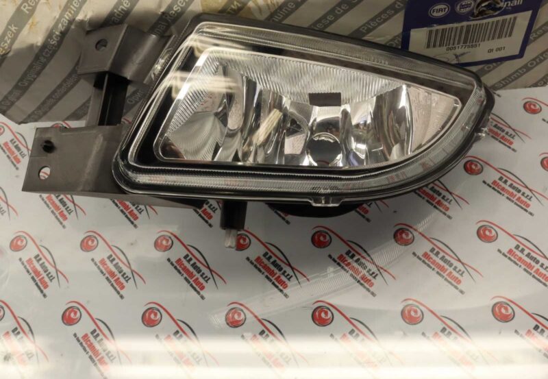 Fendinebbia Usato - Anteriore Sinistro / Destro Fiat Croma