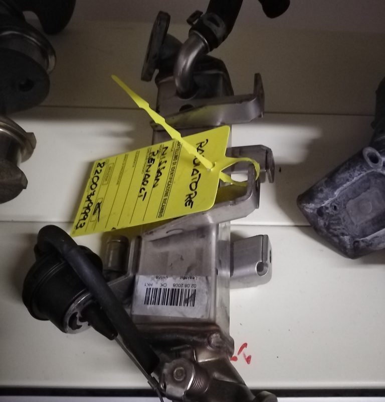 Radiatore Usato - Nissan / Renault 2.0